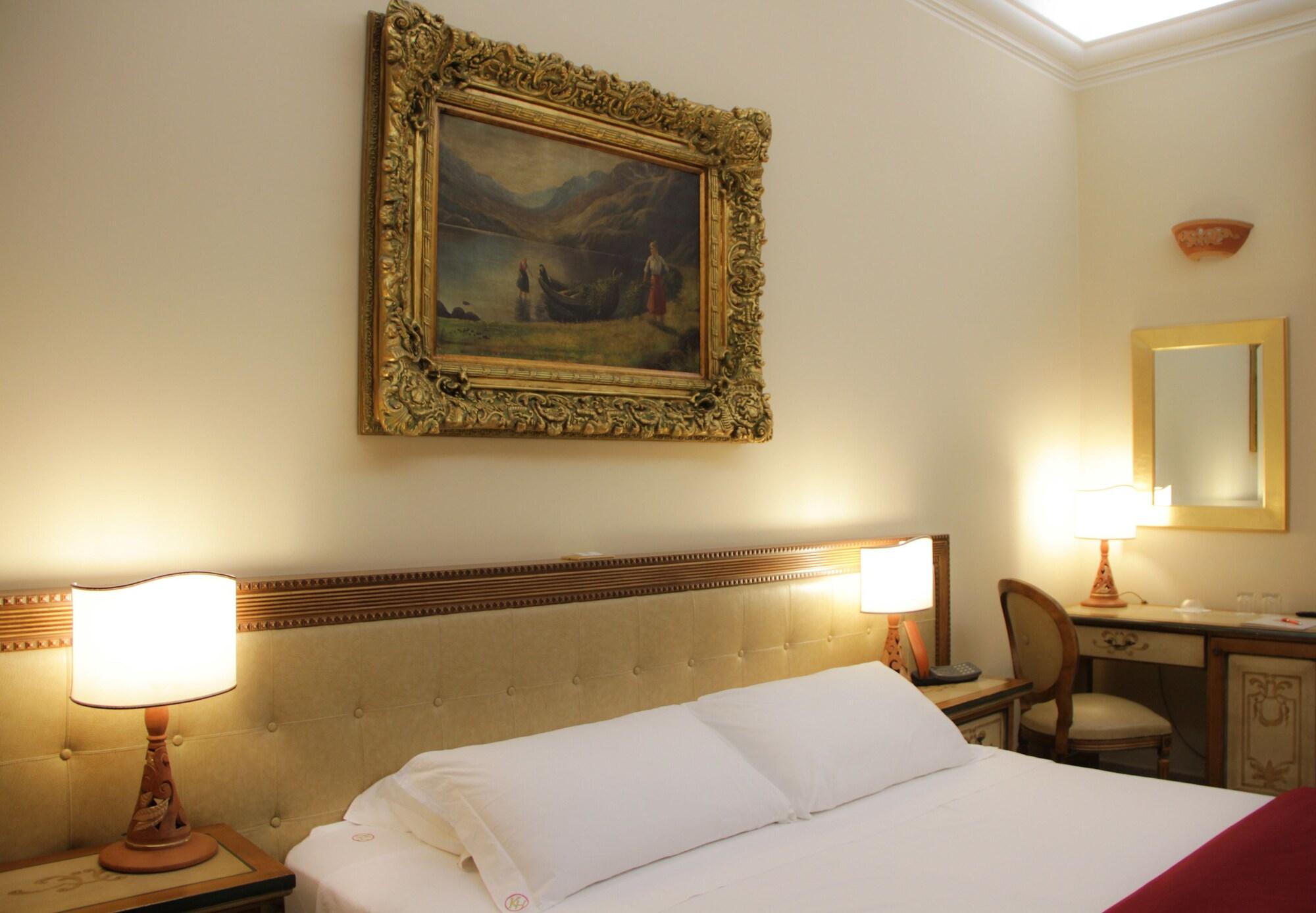 Kelina Charme Hotel By Cantine Due Palme Cellino San Marco Exterior photo