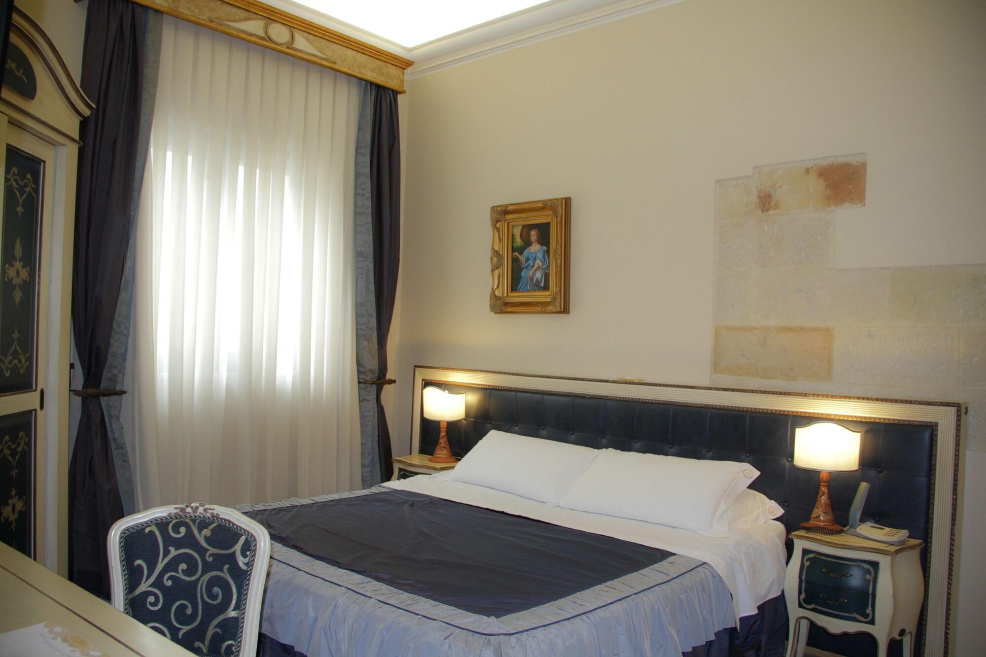 Kelina Charme Hotel By Cantine Due Palme Cellino San Marco Exterior photo