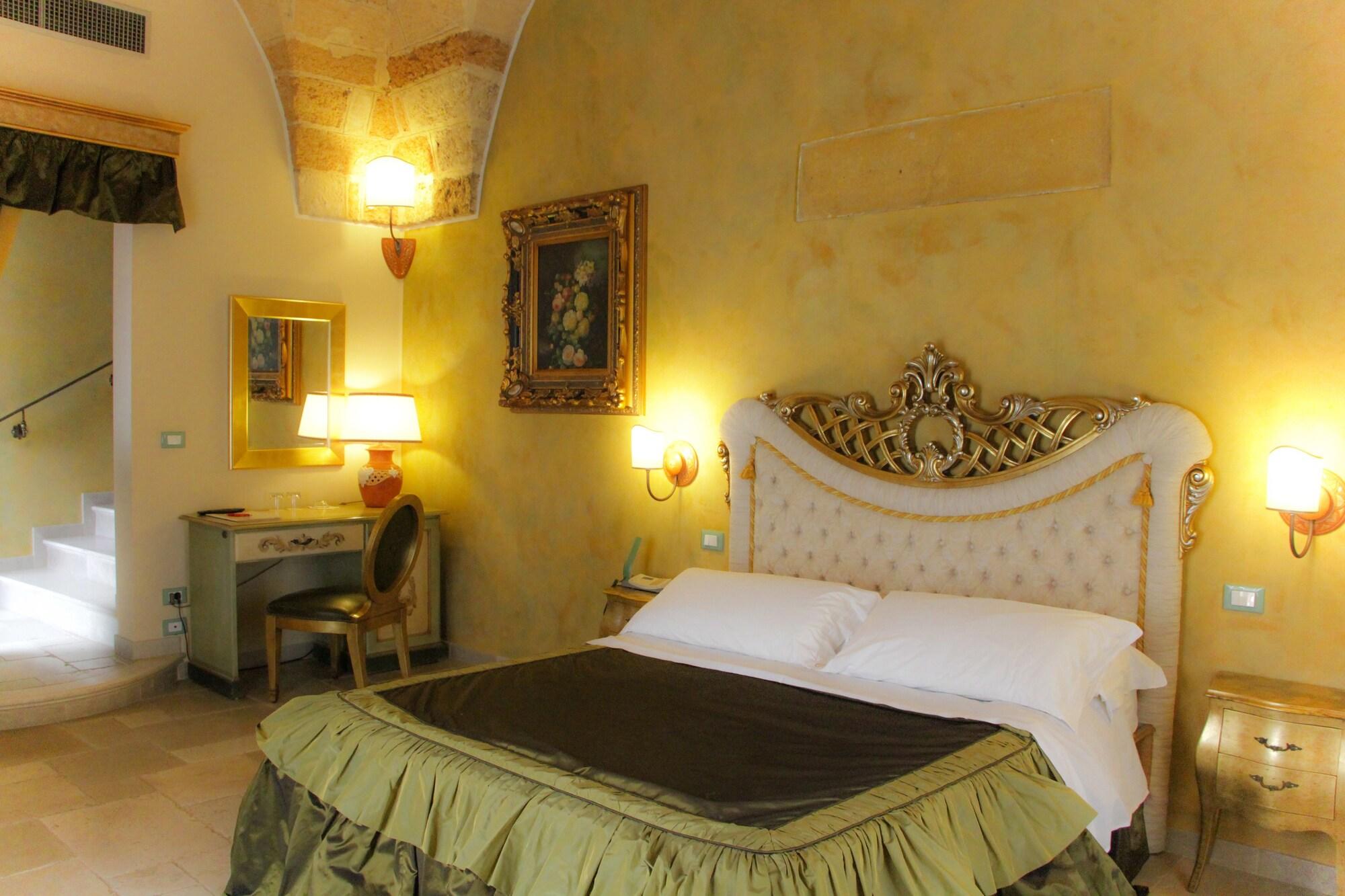 Kelina Charme Hotel By Cantine Due Palme Cellino San Marco Exterior photo