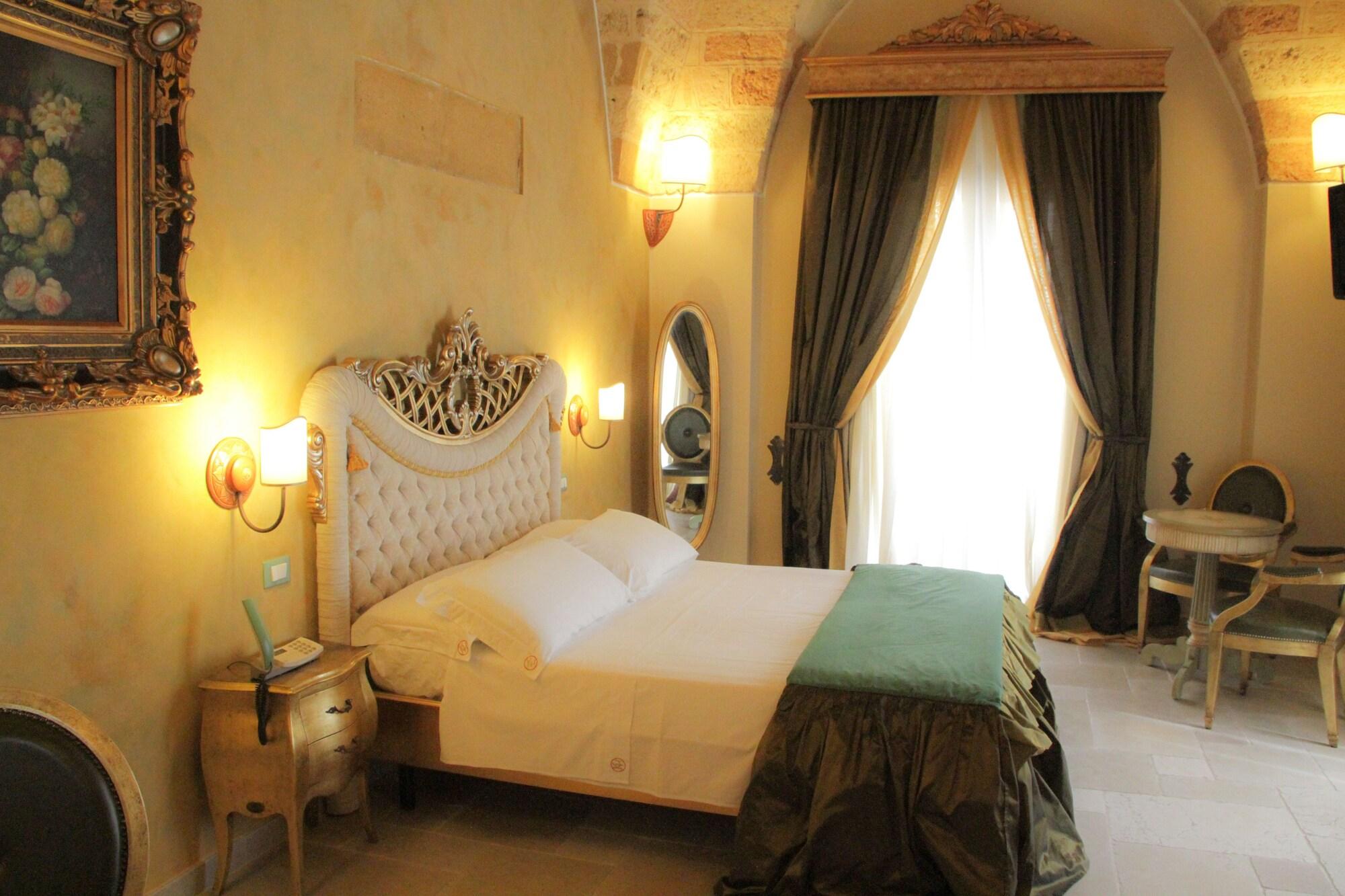 Kelina Charme Hotel By Cantine Due Palme Cellino San Marco Exterior photo
